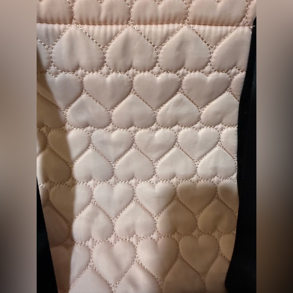 Betsey Johnson Quilted Pink Heart Tote/Weekender Bag - Picture 2 of 9